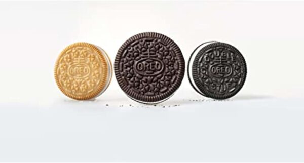 OREO Original Chocolate & Double Stuf & Golden Vanilla Sandwich Cookies, Snack Packs, School Snacks, 482 g - Image 3